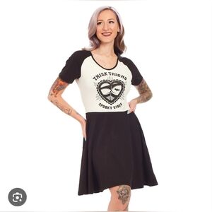 💥3/65$💥 Sourpuss Black and White Skater Skirt